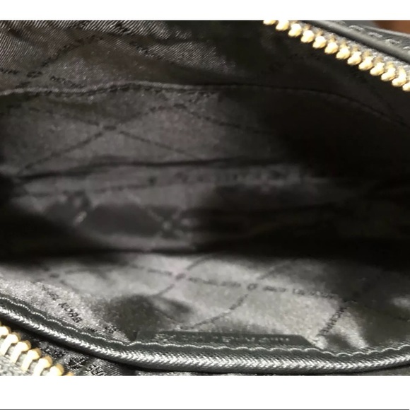 👜💕Michael Kors Large Crossbody Black Saffiano - Picture 5 of 5